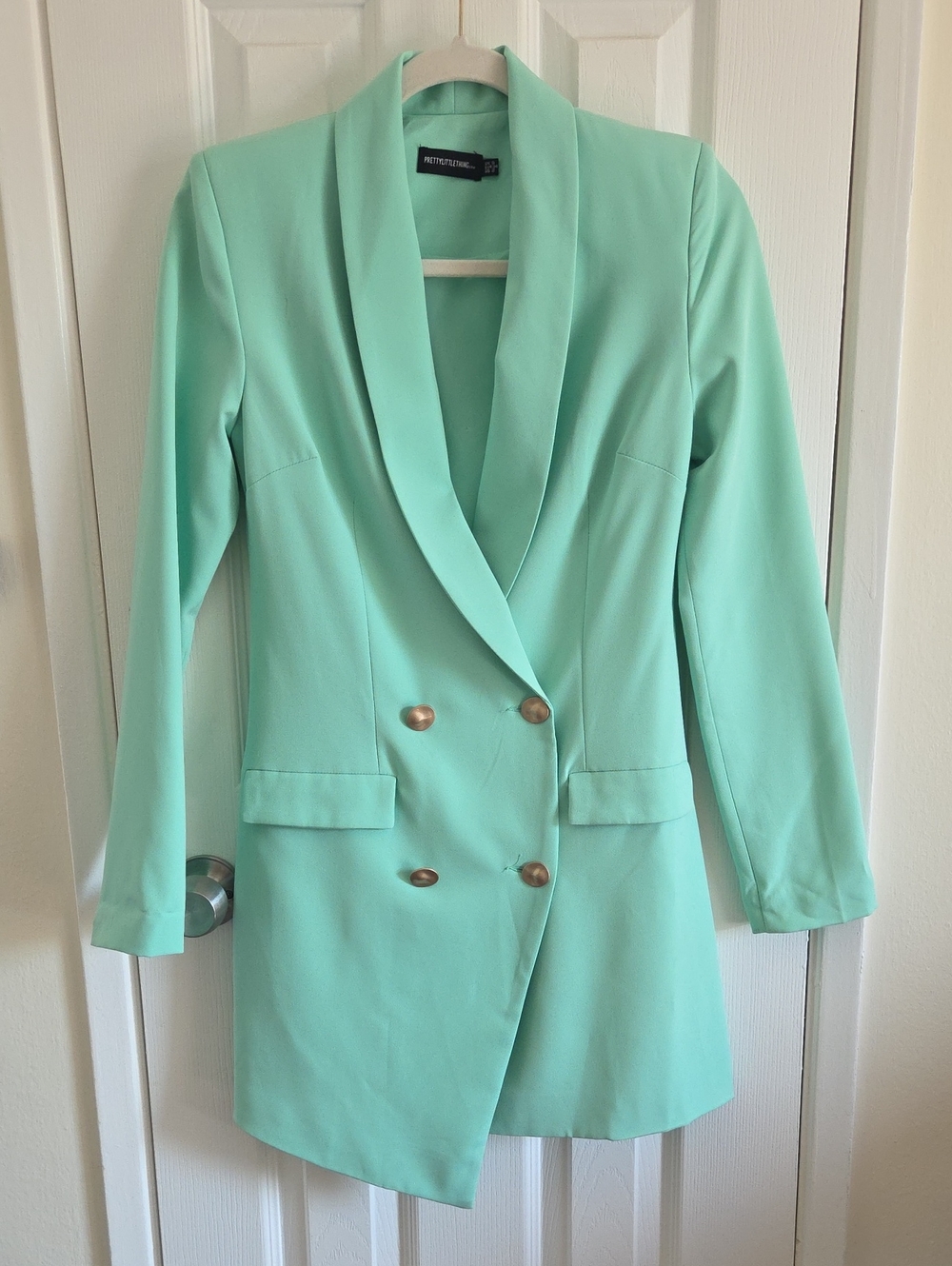 PrettyLittleThing Mint Green Double-Breasted Shawl Collar Blazer
